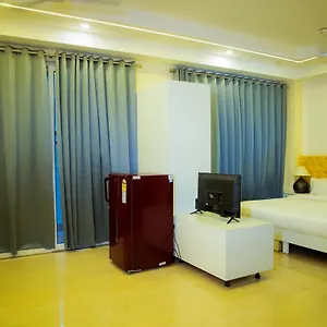 Lime Tree Luxury - Service Near Artemis Hospital ,gurgaon Отель
