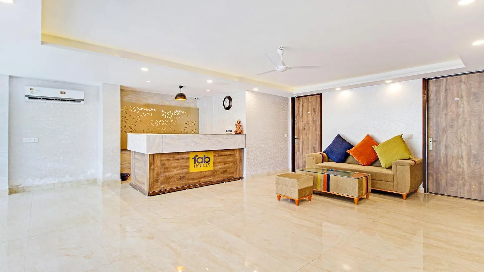 Fabhotel Soft Petals Gurgaon 3*,  India